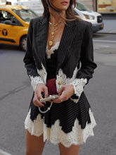 Blazer holgado clásico con solapa y ribete de encaje a rayas